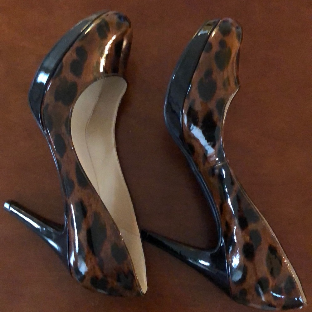 Women’s Marc Fisher Shoes - Picture 4 of 8